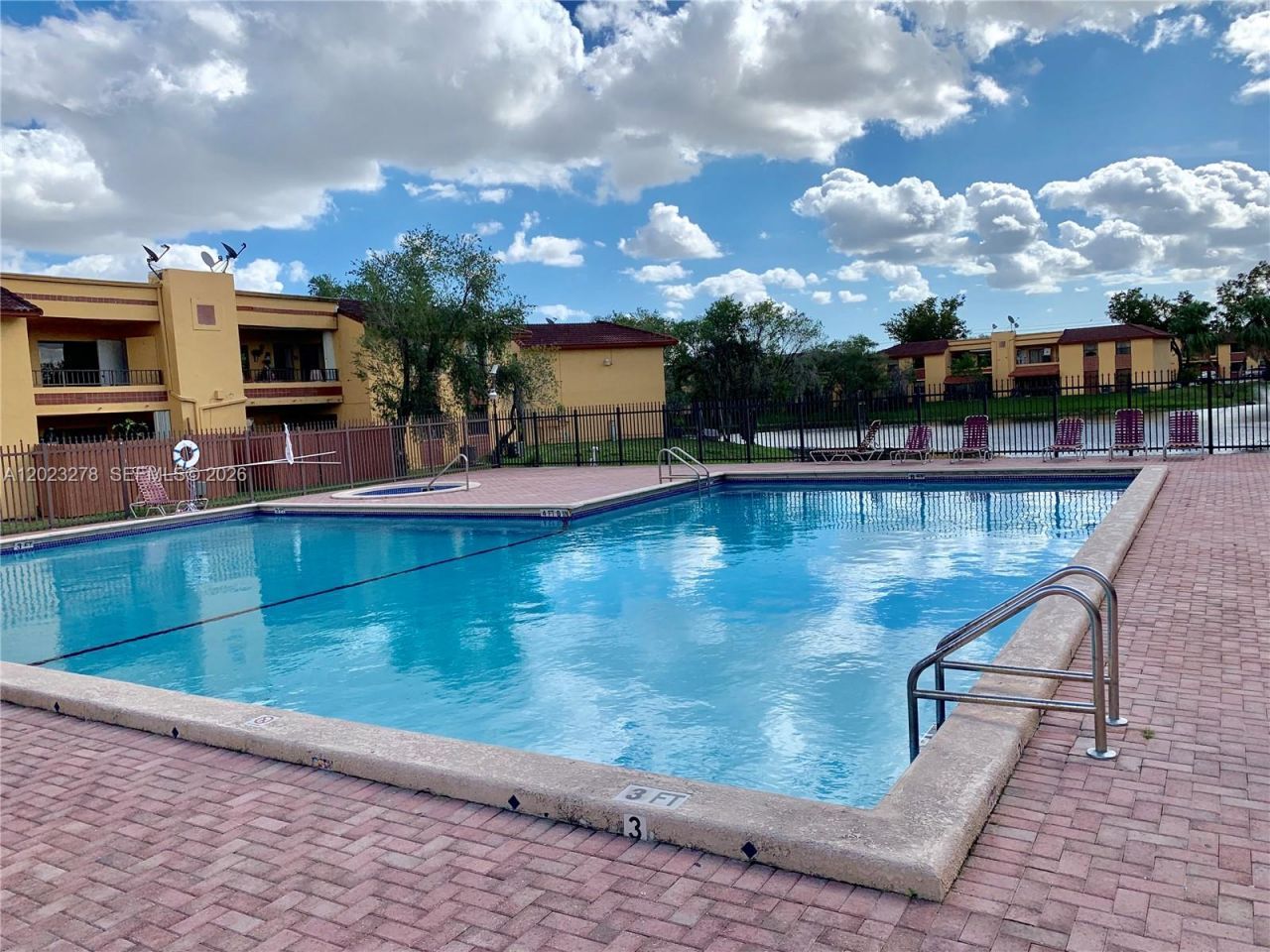 10893 NW 7th St , Unit 23-27, Miami, FL 33172 Photo