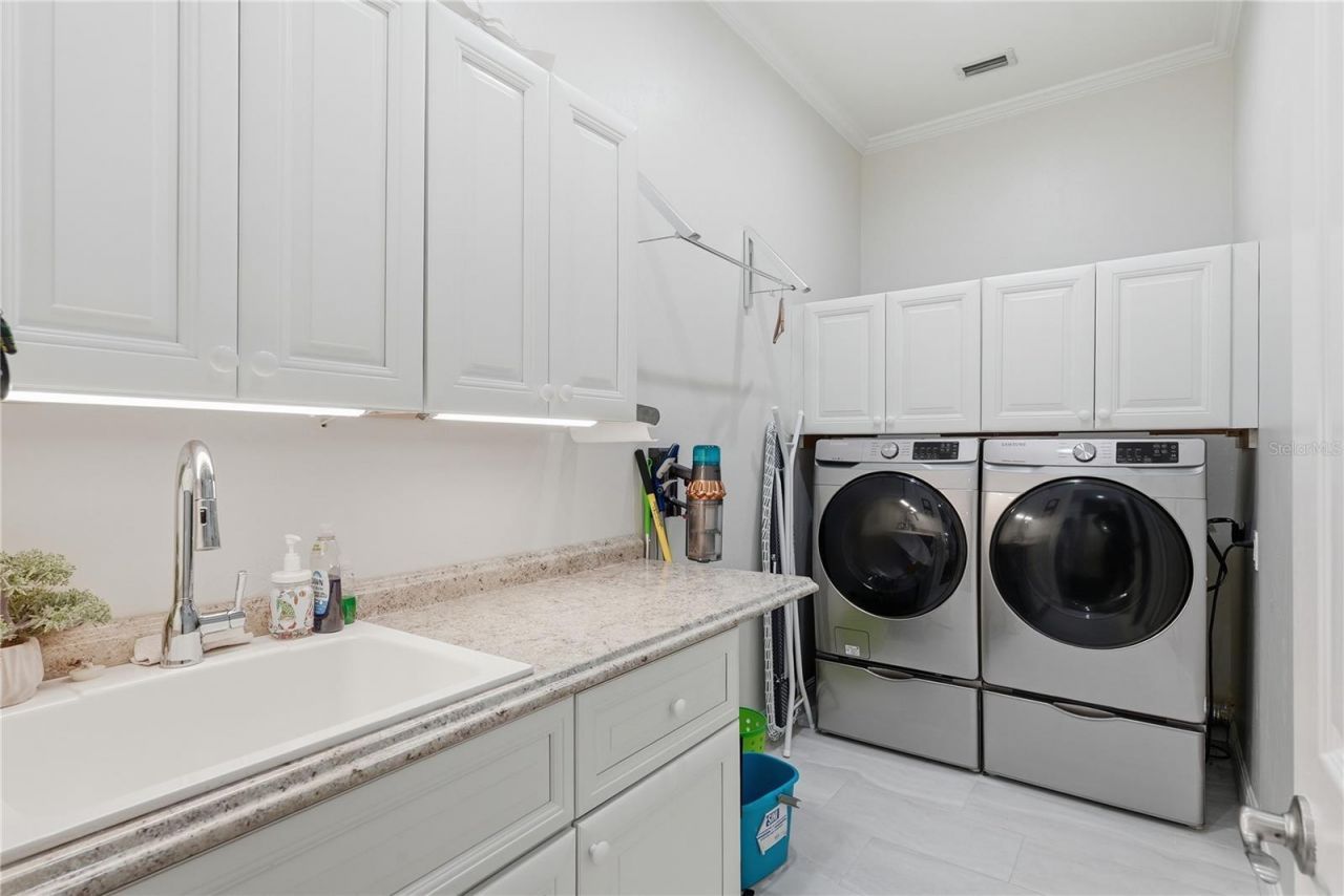 3904 SW 95th Drive , Gainesville, FL 32608 Photo
