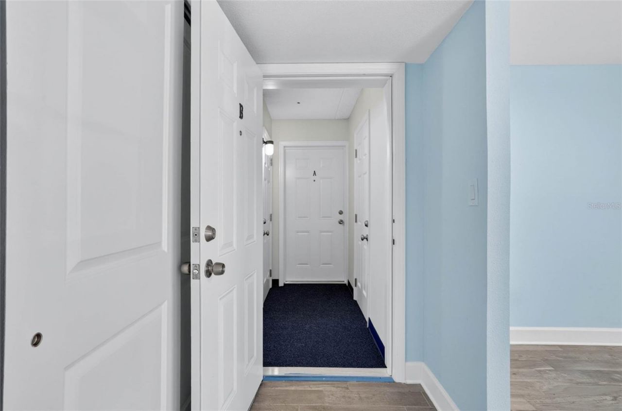 8542 10th Street N, Unit B, Saint Petersburg, FL 33702 Photo