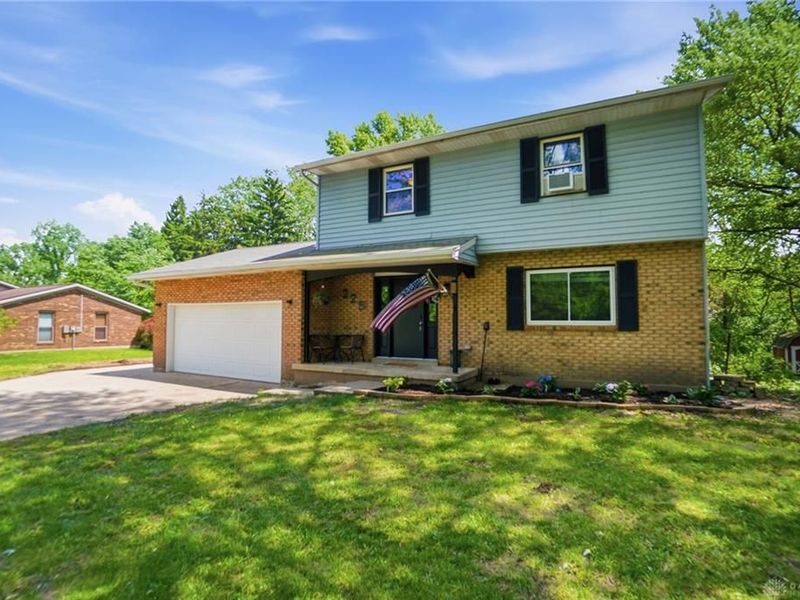 225 Fairfield Pike, Enon Vlg, OH 45323 Photo 4