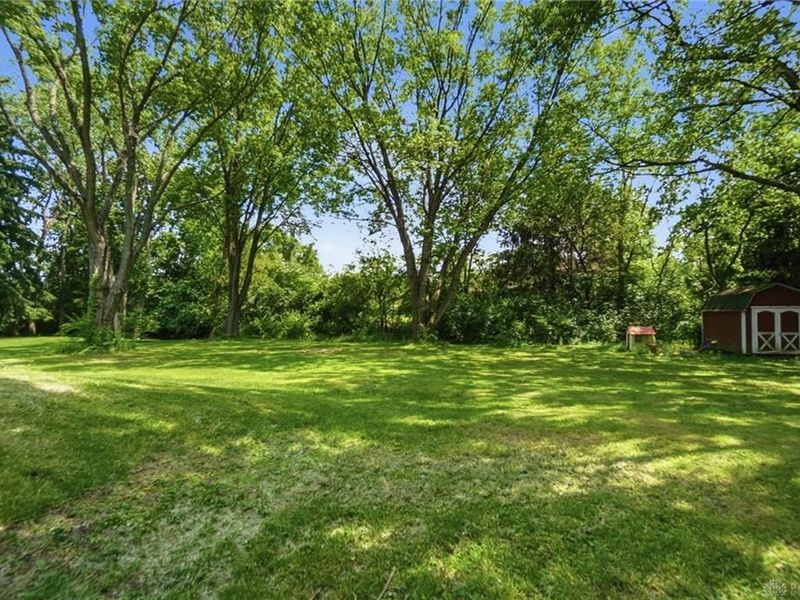 225 Fairfield Pike, Enon Vlg, OH 45323 Photo 58