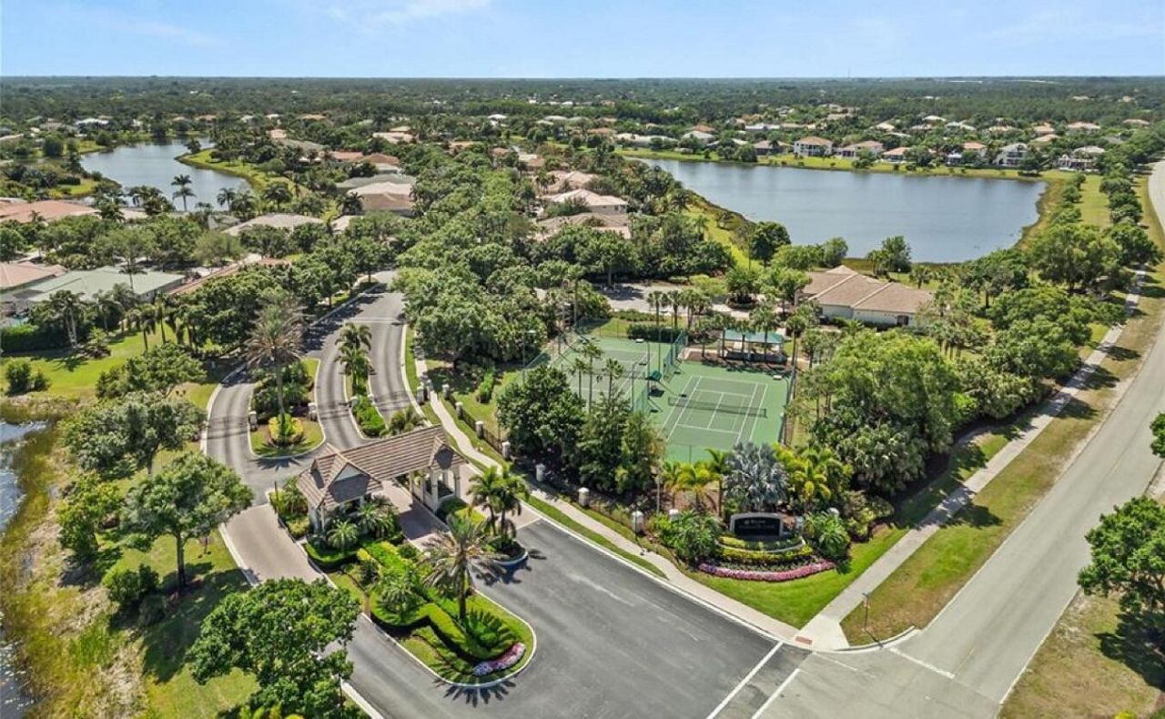 4989 SW St Creek Drive, Palm City, FL 34990 Photo