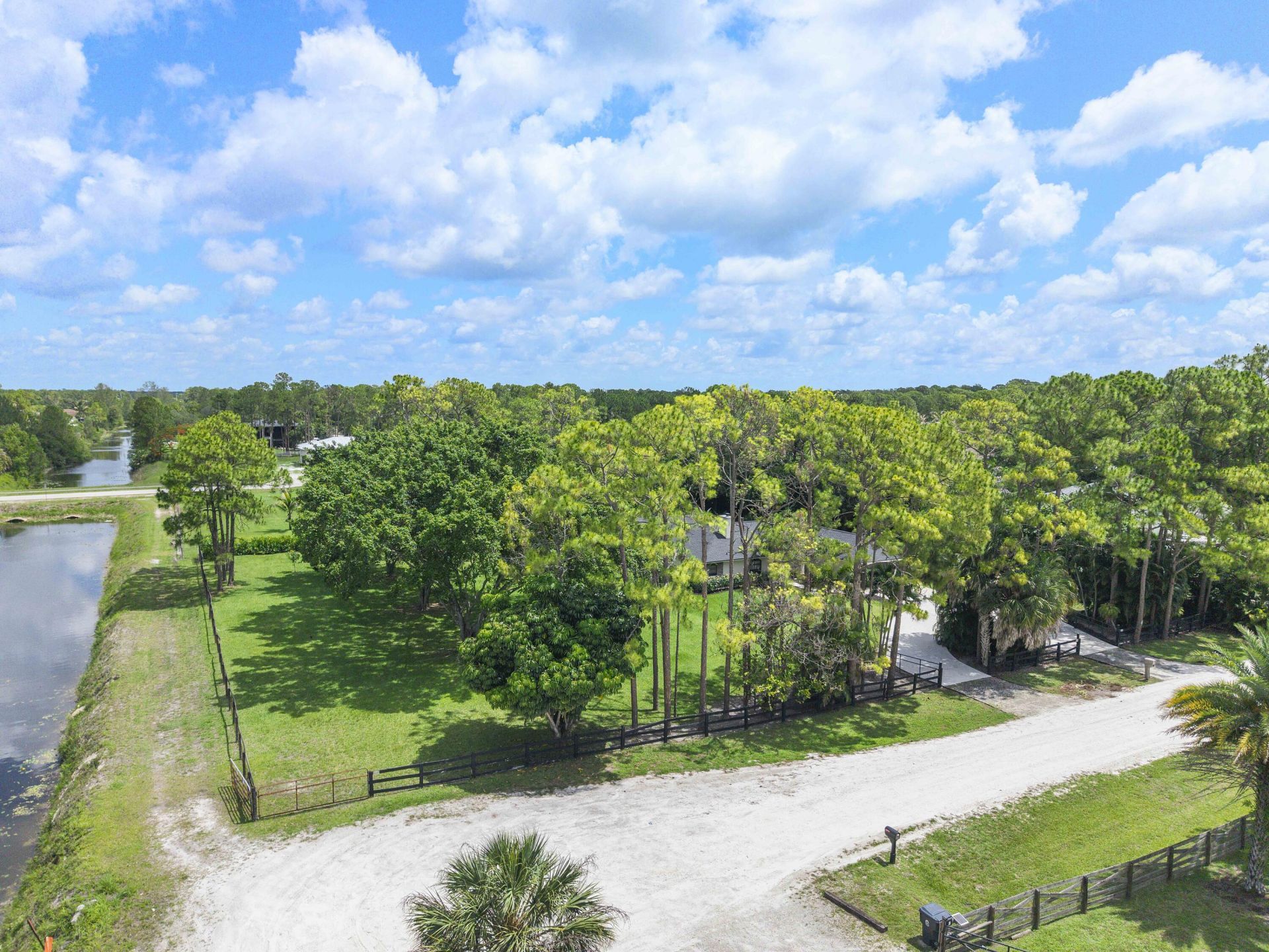 16967 84th Court N, Loxahatchee, FL 33470 Photo