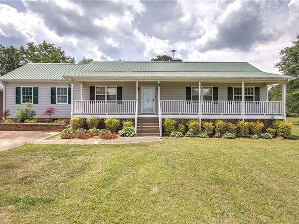 1334 N Highway 113 , Temple, GA 30179