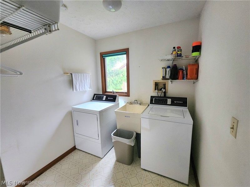 7278 Winchester Drive , Solon, OH 44139 Photo 18