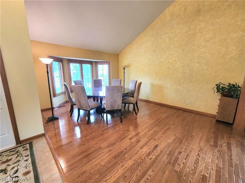 7278 Winchester Drive , Solon, OH 44139 Photo 3