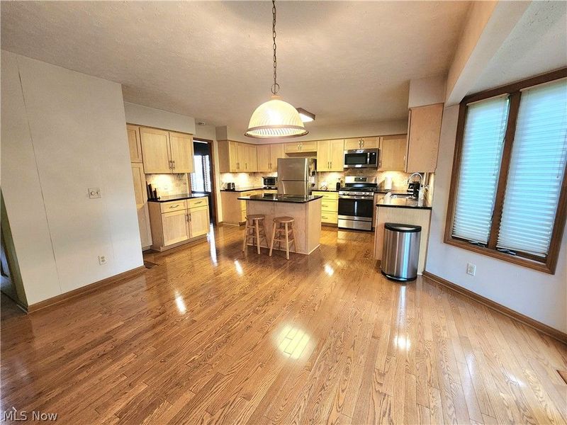 7278 Winchester Drive , Solon, OH 44139 Photo 7