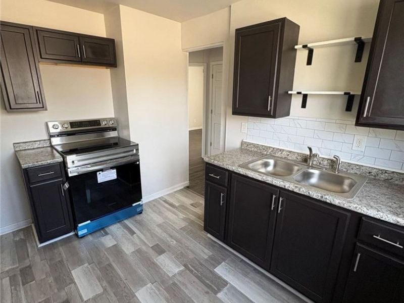 3662 W 117th Street, Cleveland, OH 44111 Photo 6