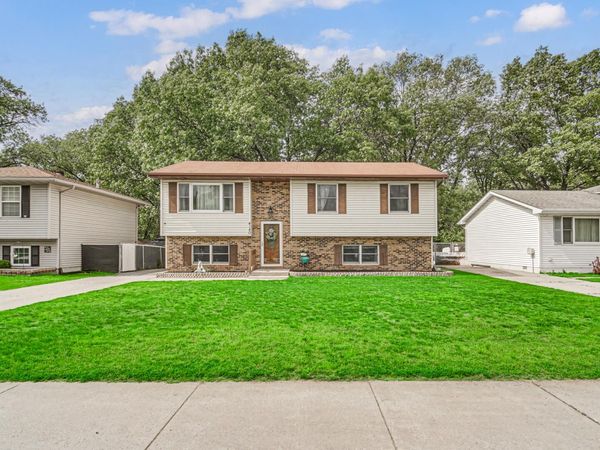 4140 Marquette Road, Lake Station, IN 46405