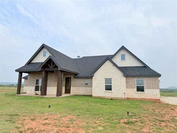 643 County Road 183, Lawn, TX 79530