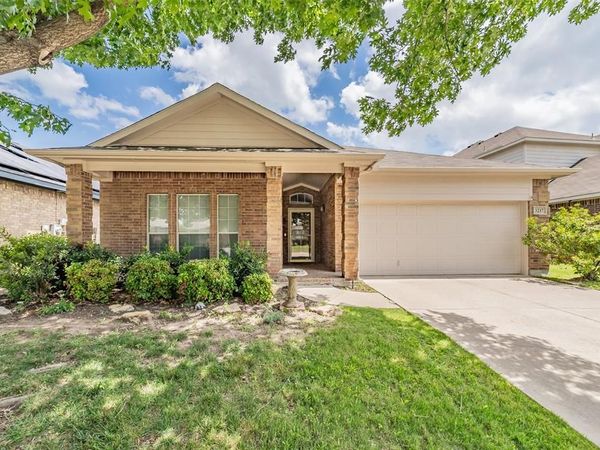 3217 Florian Lane, Fort Worth, TX 76108
