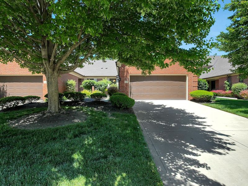 3160 Kingstree Court , Dublin, OH 43017 Photo 2