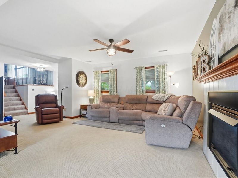 5894 Hall Road , Galloway, OH 43119 Photo 11