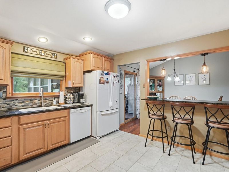 5894 Hall Road , Galloway, OH 43119 Photo 22