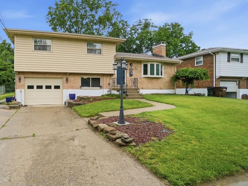 8967 Cherry Blossom Lane, Springfield Twp., OH 45231 Photo 1
