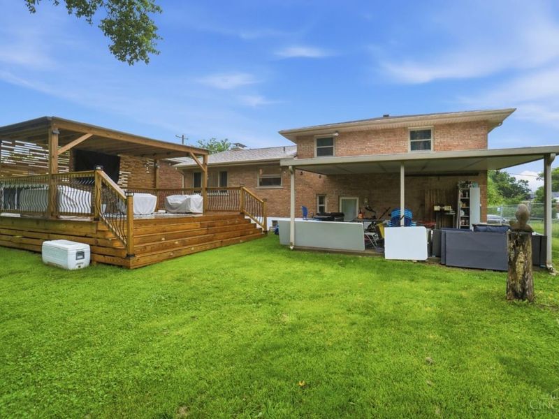 8967 Cherry Blossom Lane, Springfield Twp., OH 45231 Photo 16