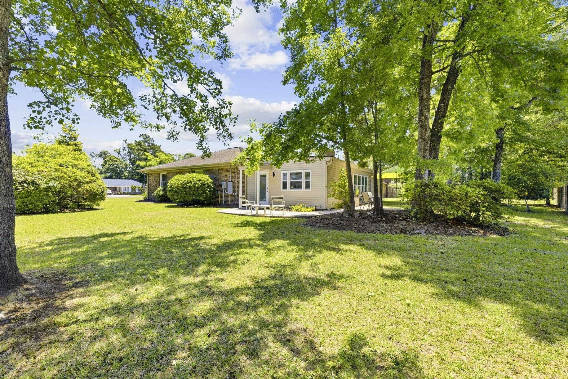 1724 Gibson Ave. Photo 33