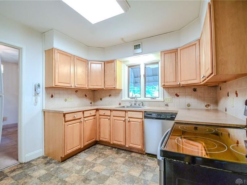 3919 Strathmoor Drive, Kettering, OH 45429 Photo 19