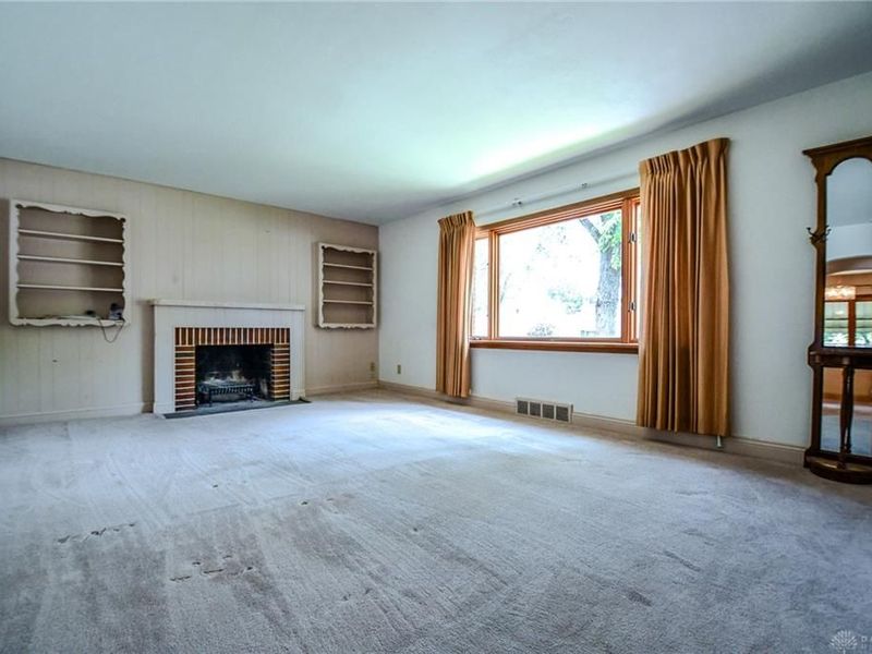 3919 Strathmoor Drive, Kettering, OH 45429 Photo 6