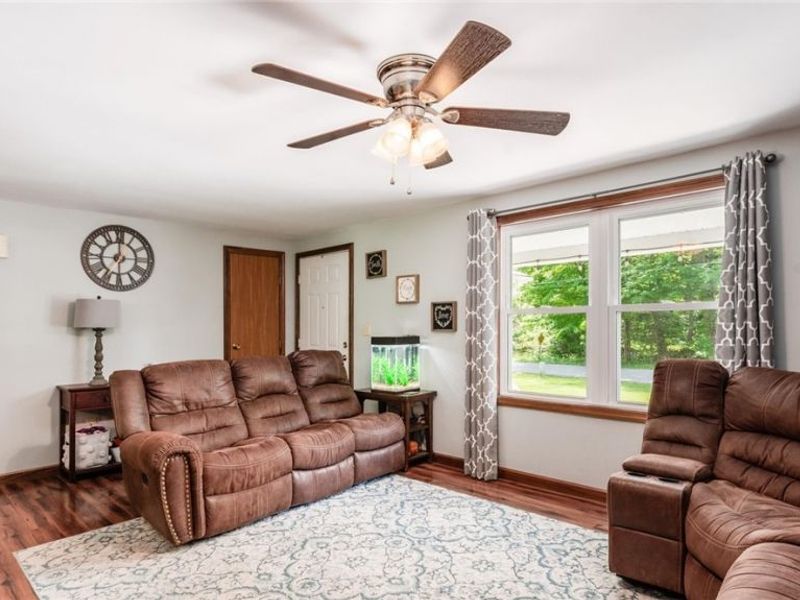 385 Irish Ridge Road , Philo, OH 43771 Photo 7
