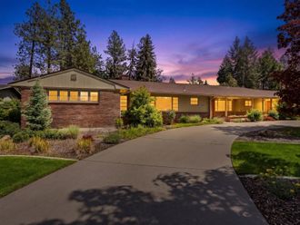 2417 S Helena Ct Spokane, WA 99203