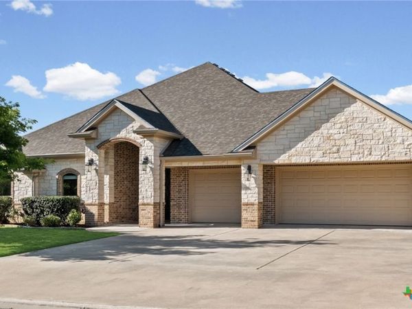 2007 Chamberlain Lane , Temple, TX 76502