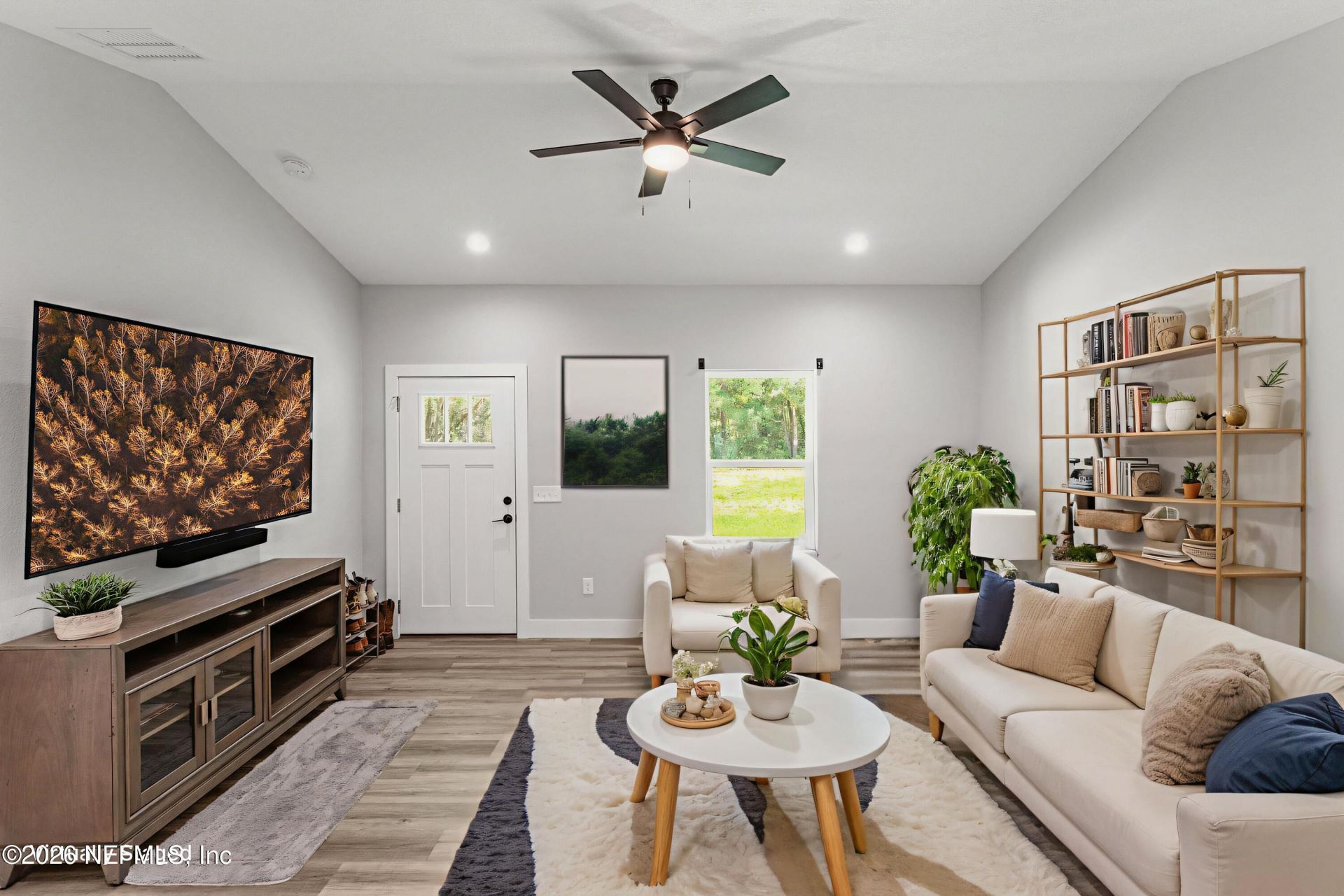207 N Palmetto Avenue, Florahome, FL 32140 Photo