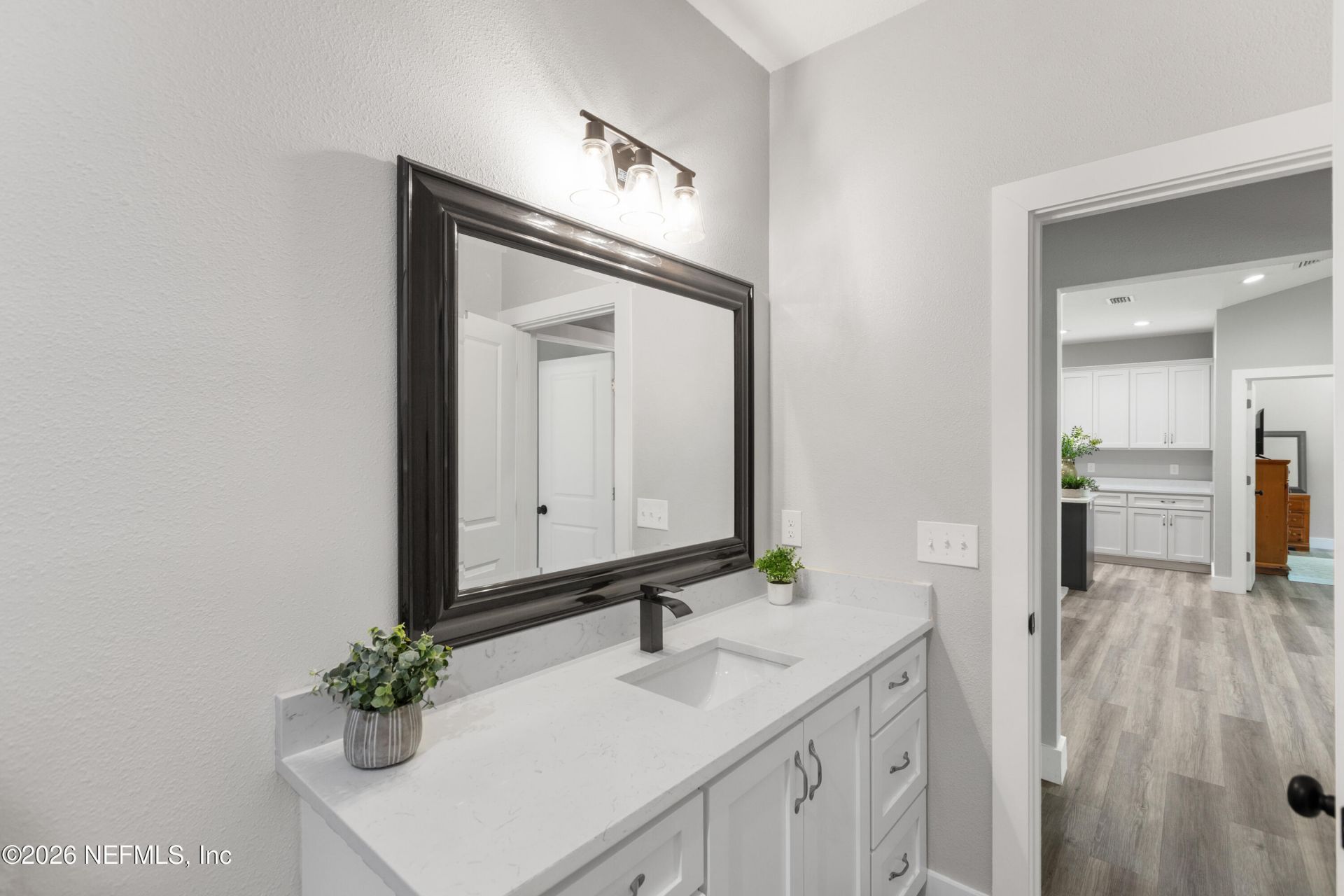 207 N Palmetto Avenue, Florahome, FL 32140 Photo