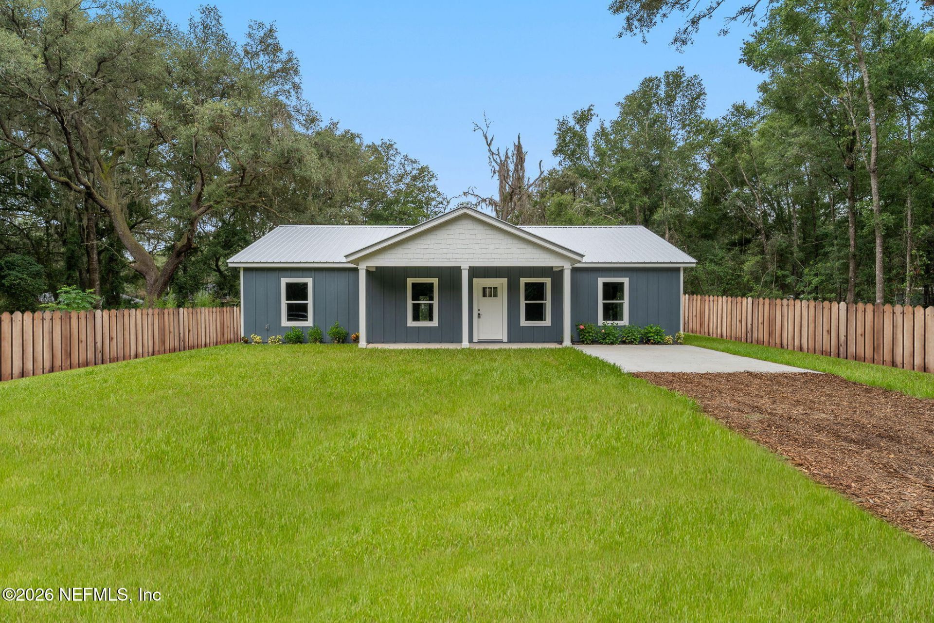 207 N Palmetto Avenue, Florahome, FL 32140 Photo