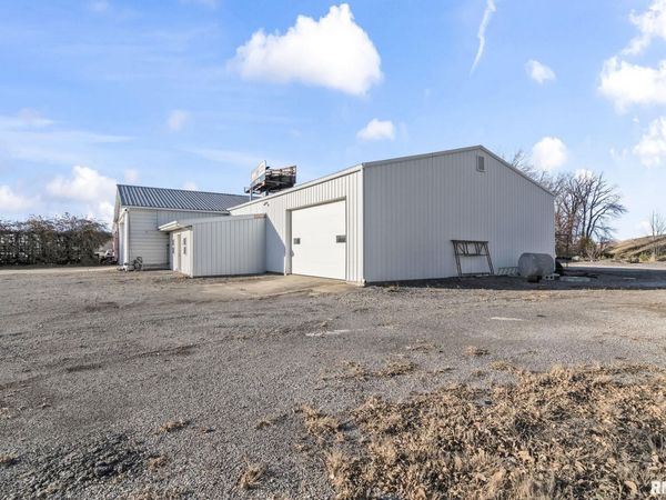 502 S Old Route 66 Route, Williamsville, IL 62693