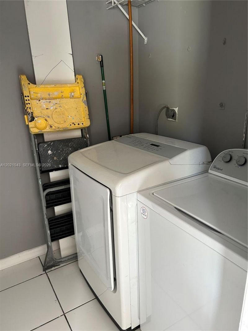 1136 NE 210th Ter , Unit 1136, Miami, FL 33179 Photo