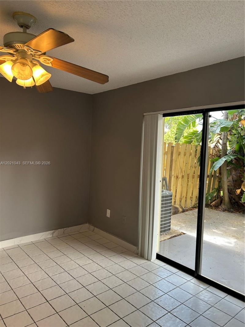 1136 NE 210th Ter , Unit 1136, Miami, FL 33179 Photo