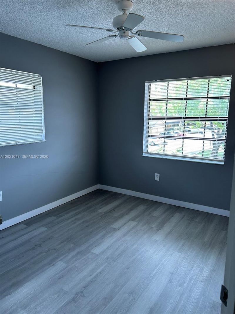 1136 NE 210th Ter , Unit 1136, Miami, FL 33179 Photo