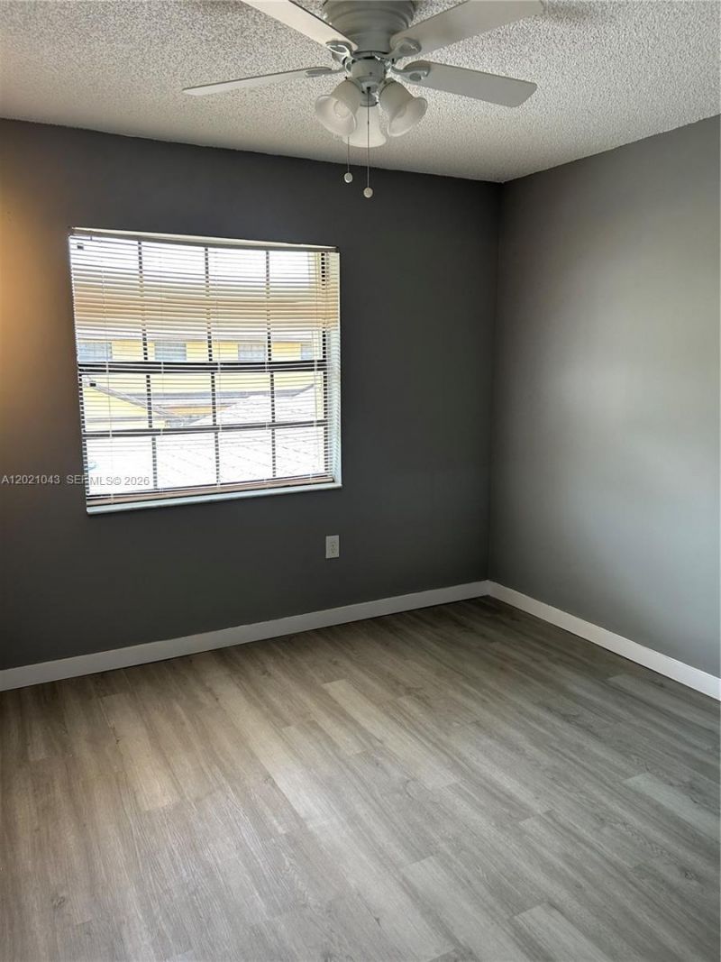 1136 NE 210th Ter , Unit 1136, Miami, FL 33179 Photo