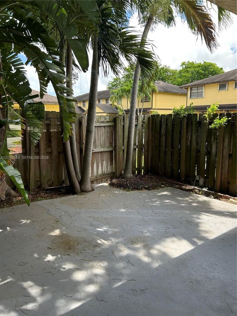 1136 NE 210th Ter , Unit 1136, Miami, FL 33179 Photo