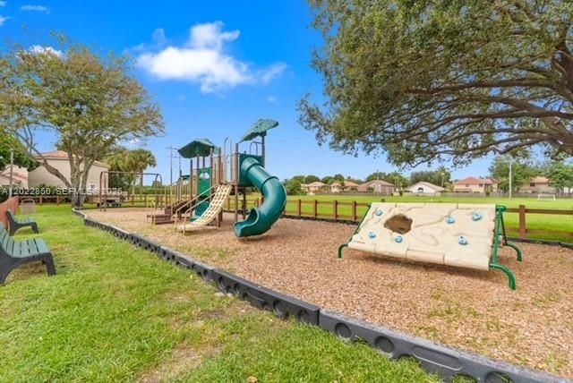 11009 Mainsail Dr, Unit 11009, Cooper City, FL 33026 Photo