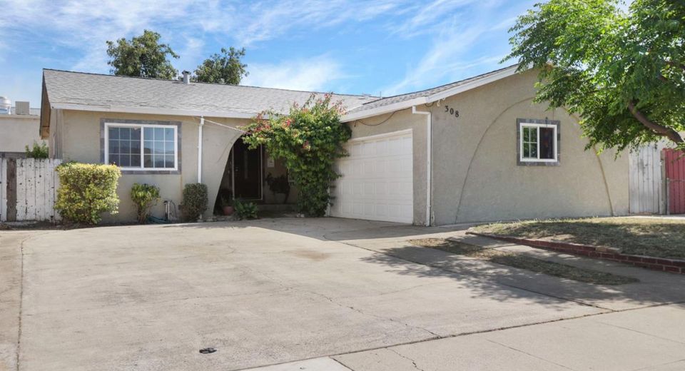 308 Eva Ct, Manteca, CA 95336 Photo