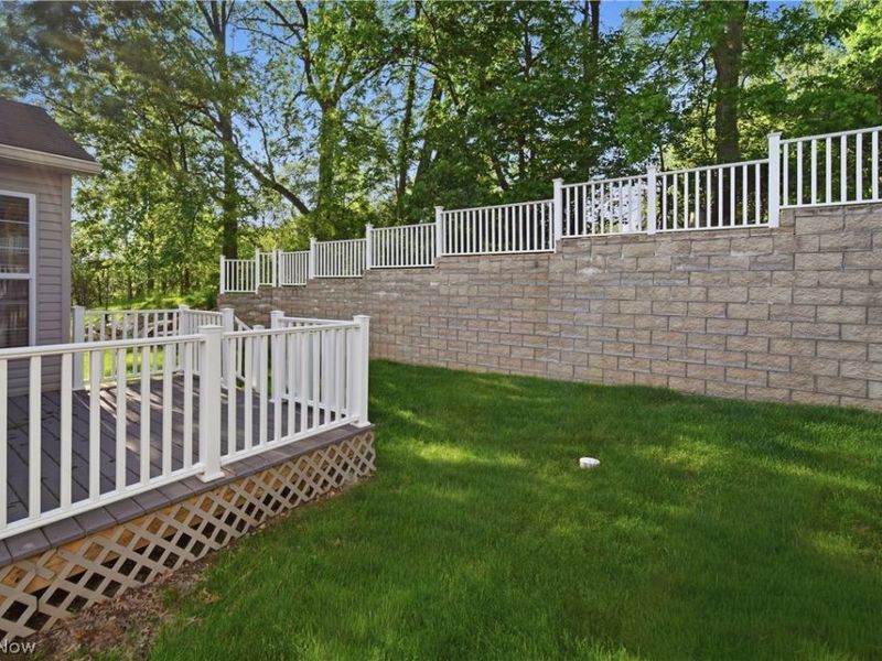 635 Durkin Way SW, North Canton, OH 44720 Photo 27