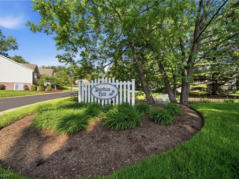 635 Durkin Way SW, North Canton, OH 44720 Photo 28
