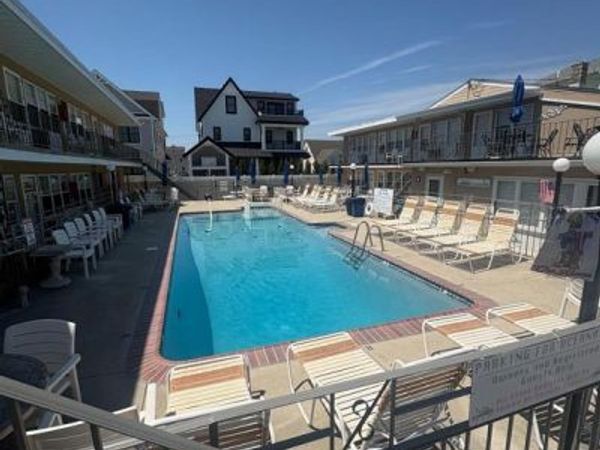 422 E 4TH AVENUE, Unit 104, WILDWOOD, NJ 08260