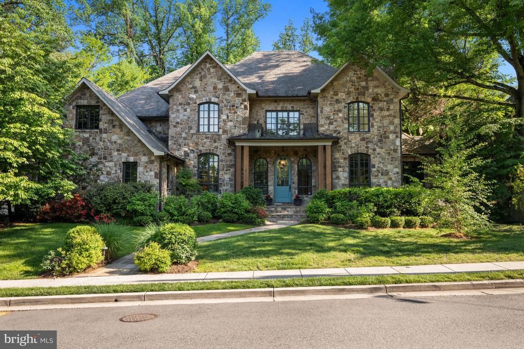 4614 36TH STREET N, ARLINGTON, VA 22207