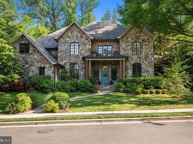 4614 36TH STREET N, ARLINGTON, VA 22207