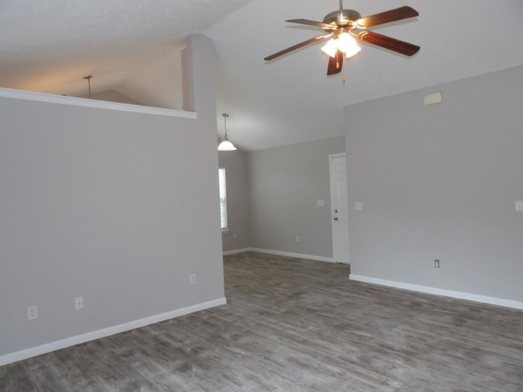 151 Heath Dr.  Photo 5