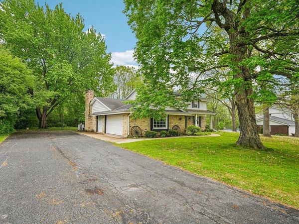 14745 Timberidge TRAIL, Brookfield, WI 53005
