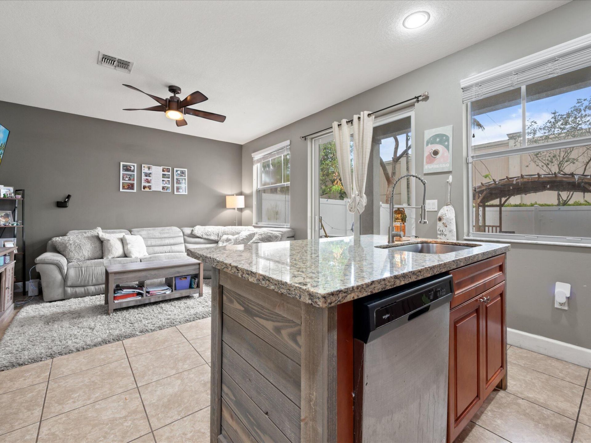 4441 NW 48th Terrace, Tamarac, FL 33319 Photo