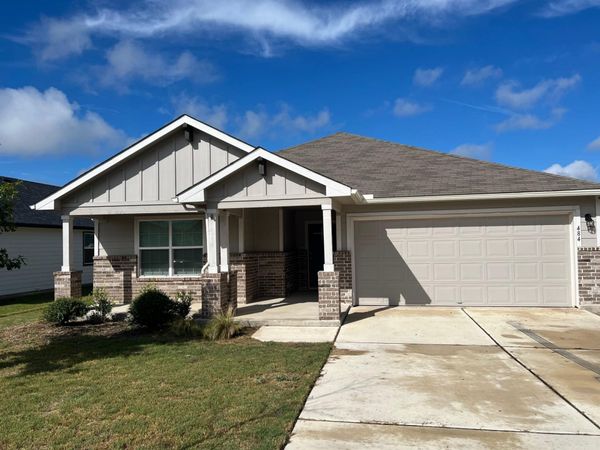 484 Dove TRL, Bertram, TX 78605