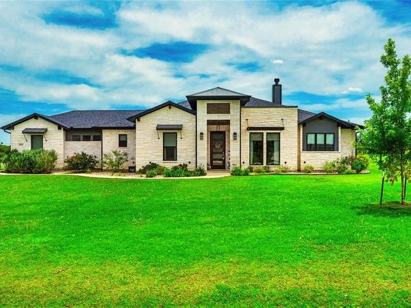 1024 Henry Way, Springtown, TX 76082