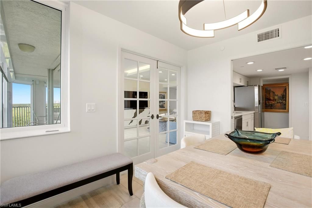 5550 Heron Point Dr, Unit 503, Naples, FL 34108 Photo