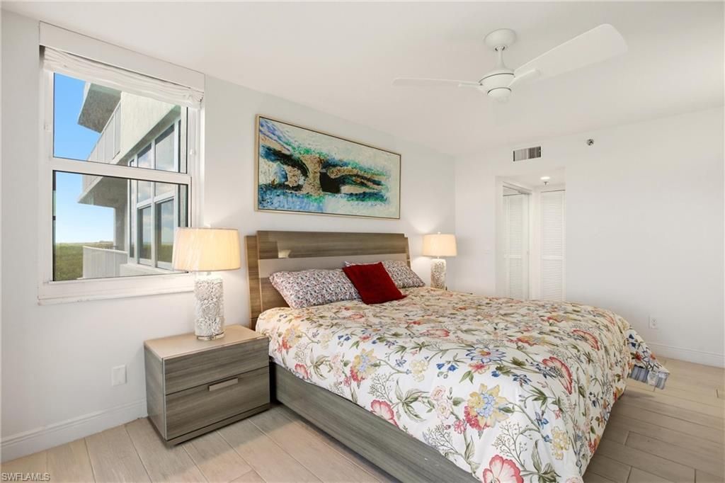 5550 Heron Point Dr, Unit 503, Naples, FL 34108 Photo