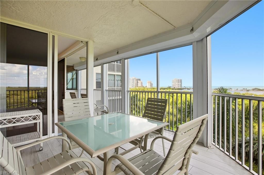 5550 Heron Point Dr, Unit 503, Naples, FL 34108 Photo